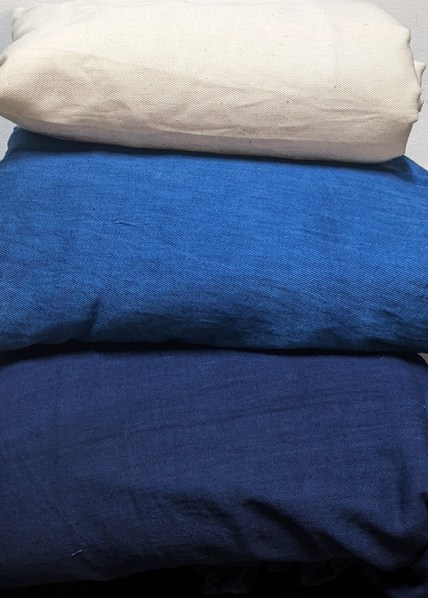 Cotton twill fabric