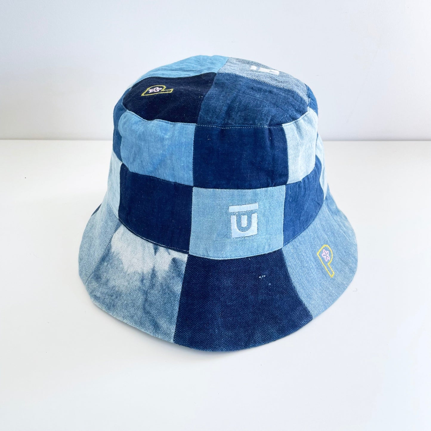 Patch Patch Bucket Hat